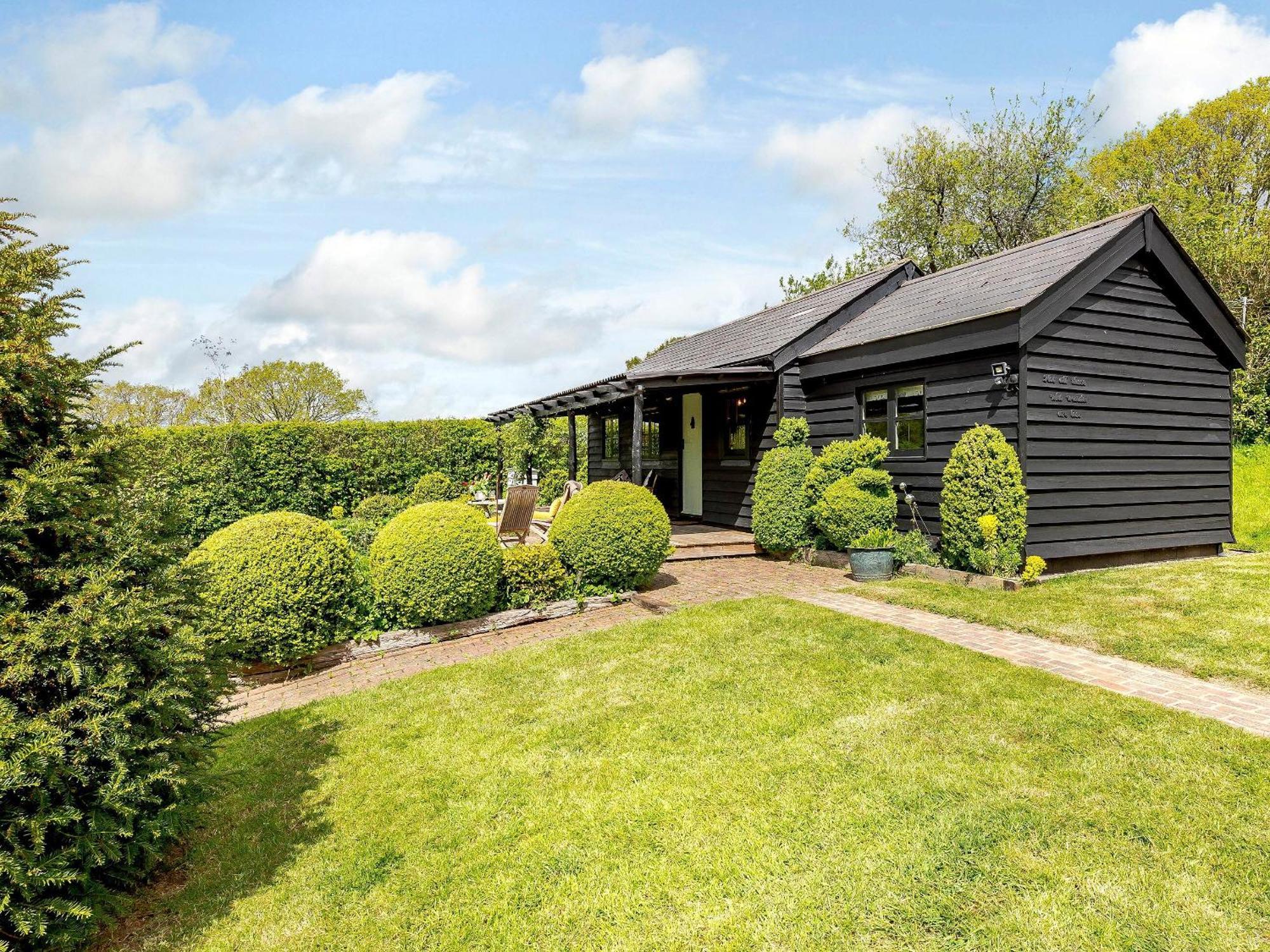 Brook Farm Annex Holiday home Tenterden