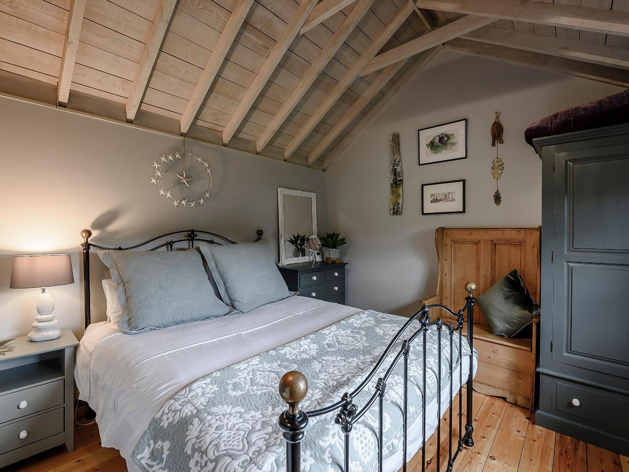 Brook Farm Annex *
